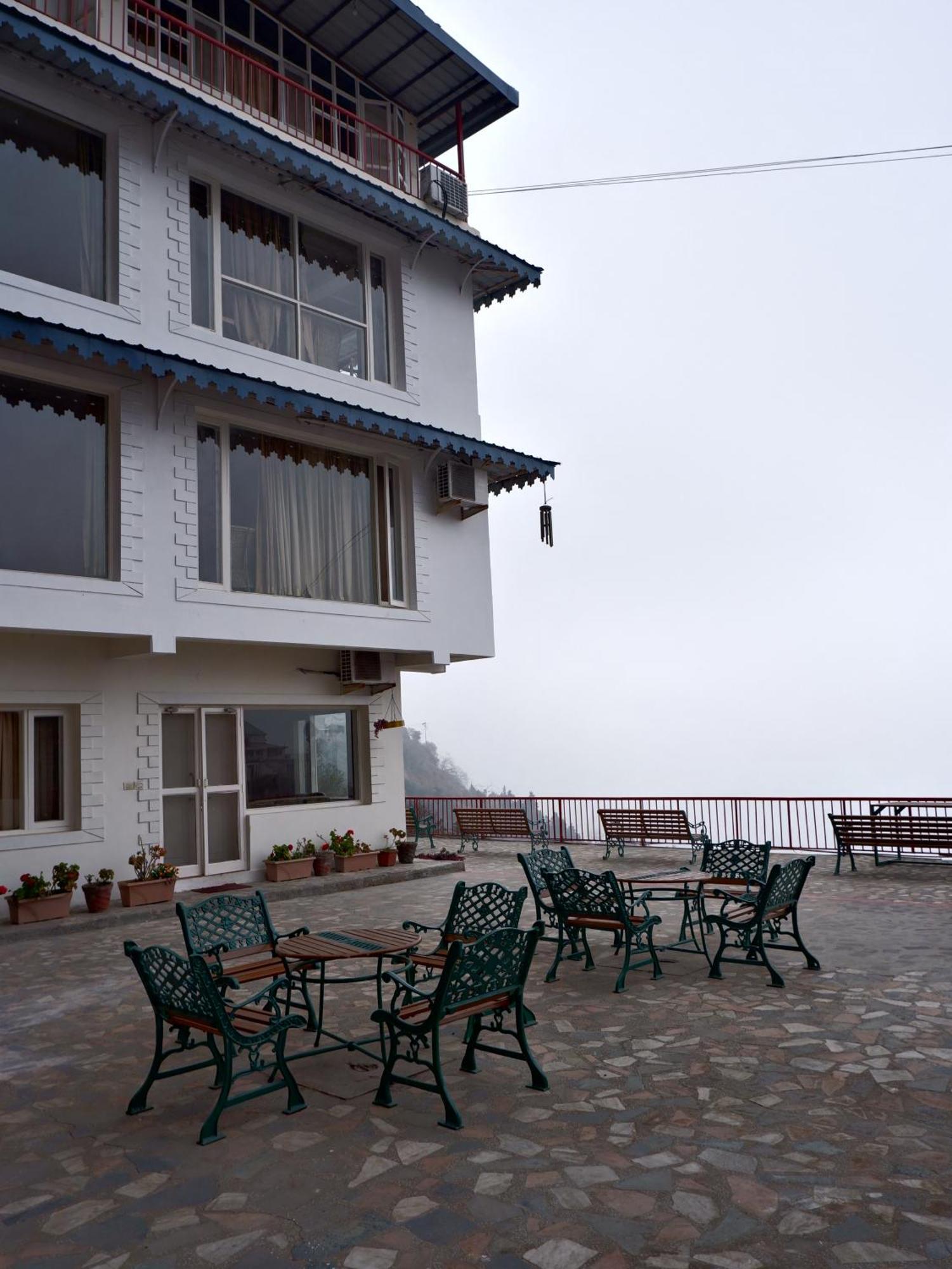 Beechwood Holiday Apartments Mussoorie Exterior photo